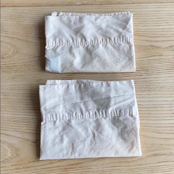Ralph Lauren 2 standard pillowcases pair